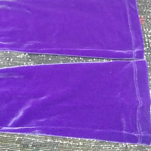 Velveteen Above Elbow Gloves - Picture 2 of 3